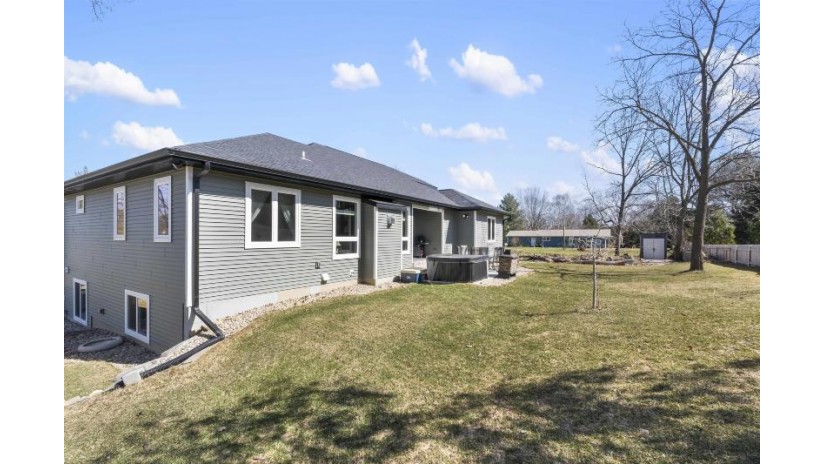 7670 Westman Way Road Middleton, WI 53562 by Mhb Real Estate - Offic: 608-709-9886 $1,190,000