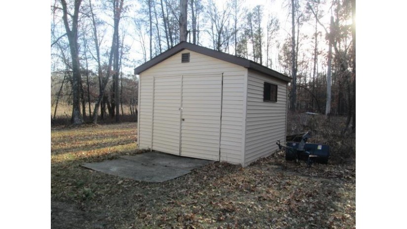 2269 15th Drive Adams, WI 53934 by Coldwell Banker Belva Parr Realty - Off: 608-339-6757 $169,900