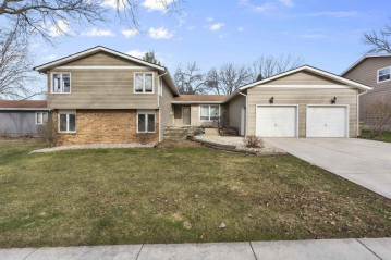 2012 Adderbury Lane, Madison, WI 53711