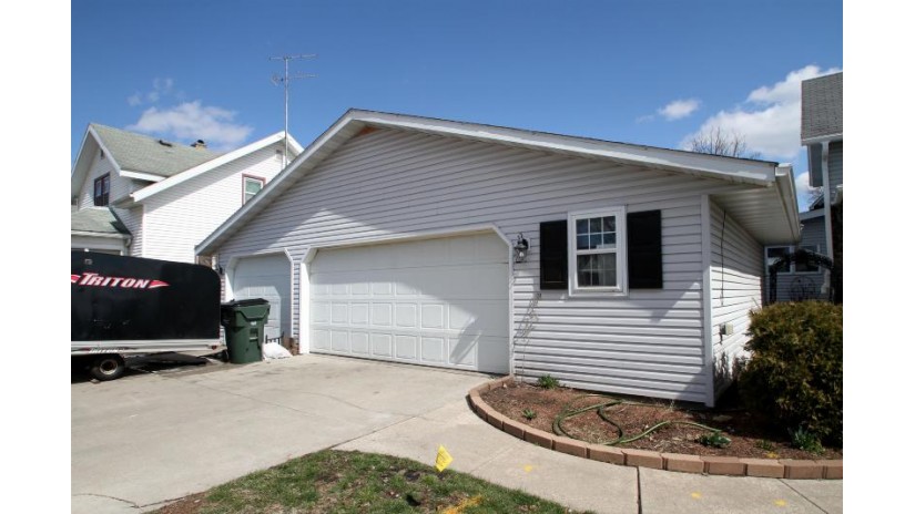 436 5th Street Prairie Du Sac, WI 53578 by Nth Degree Real Estate $364,900