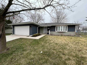 1304 Anthony Avenue, Janesville, WI 53546