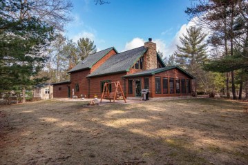 112 Sunset Circle, Lake Delton, WI 53965