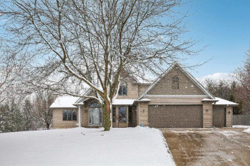 2685 Sylver Ridge Lane, Sun Prairie, WI 53590