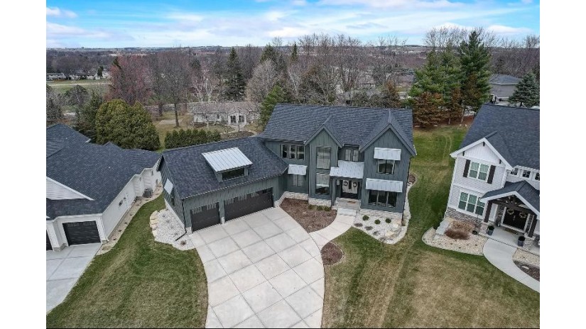 2418 Kilarney Way Waunakee, WI 53597 by Re/Max Preferred - peggy@ackerfarberteam.com $1,325,000