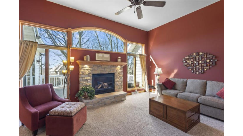 1515 Tierney Drive Waunakee, WI 53597 by Mhb Real Estate - Offic: 608-709-9886 $769,900