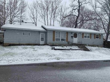 3500 Webb Avenue, Blooming Grove, WI 53714