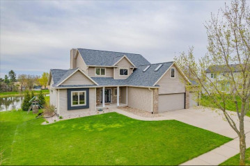 801 Harvest Lane, Stoughton, WI 53589