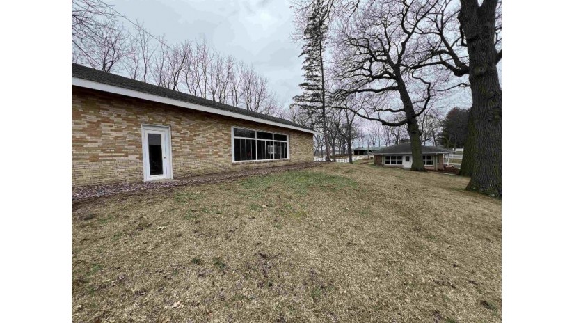 38371 Highway 18 Bridgeport, WI 53821 by Kramer Real Estate & Auction Llc $599,000