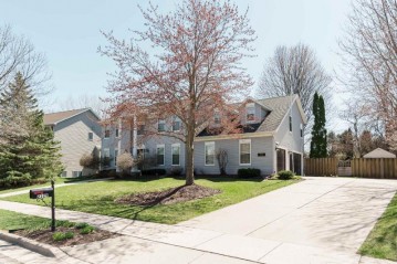 2129 Steven Street, Sun Prairie, WI 53590