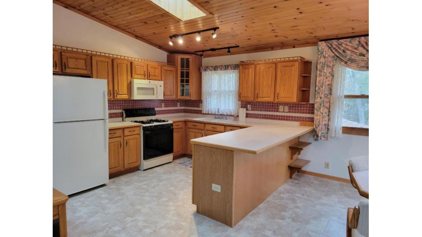 1005 Czech Lane Preston, WI 53934 by Coldwell Banker Advantage Llc - Off: 715-325-7335 $349,900