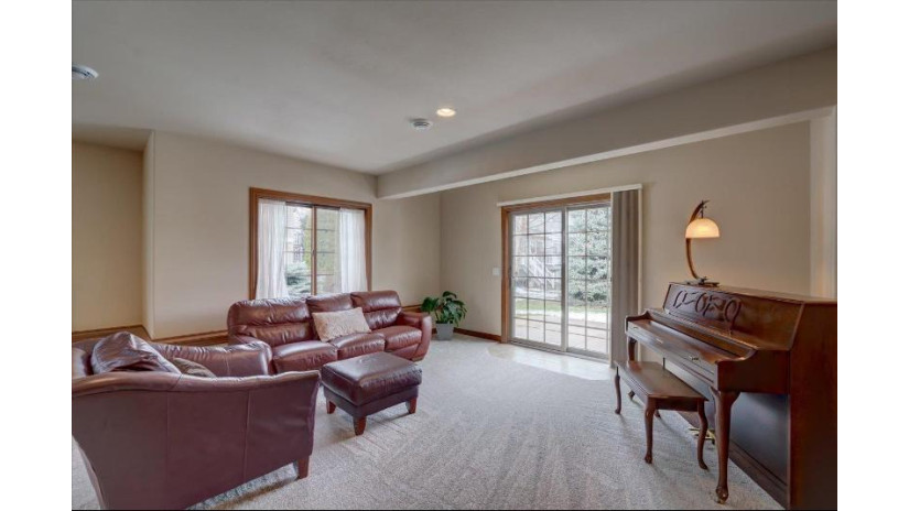 2117 Kilkenny Trail Waunakee, WI 53597 by Bunbury & Assoc, Realtors $749,900