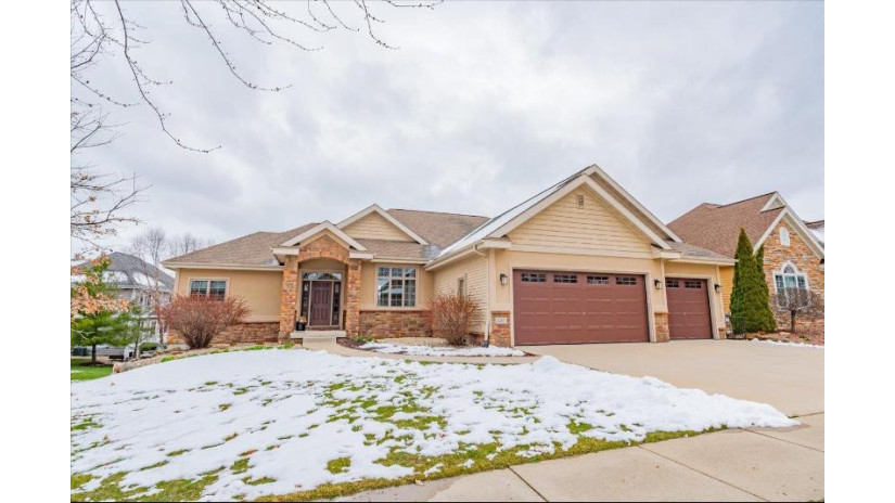 2117 Kilkenny Trail Waunakee, WI 53597 by Bunbury & Assoc, Realtors $749,900