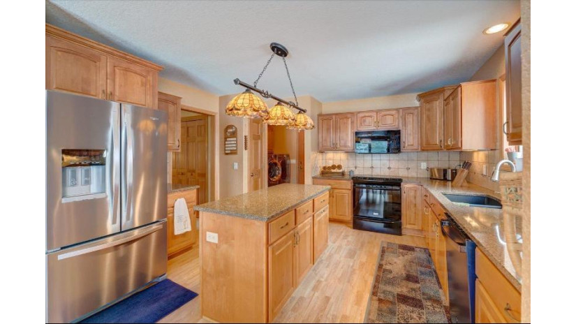 103 Oakview Drive Rio, WI 53960 by Century 21 Affiliated $429,900