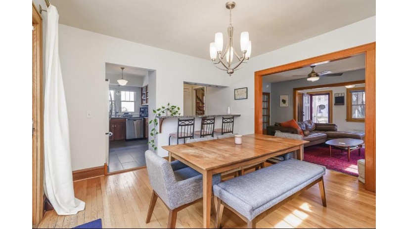 814 Oakland Avenue Madison, WI 53711 by First Weber Inc - homeinfo@firstweber.com $875,000