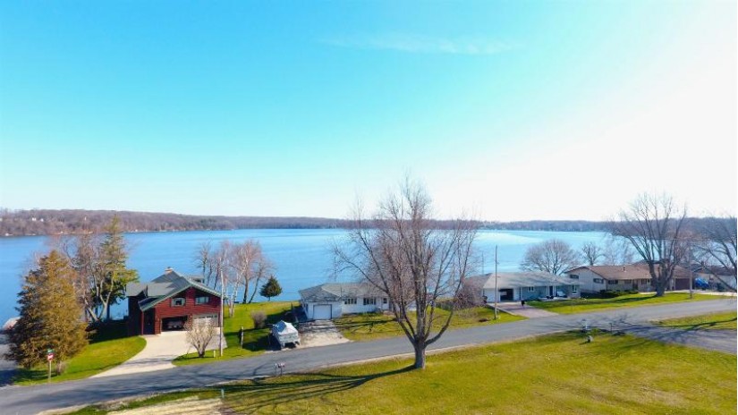 W2194 Melmar Drive Green Lake, WI 53946 by Wisconsin Special Properties $425,000