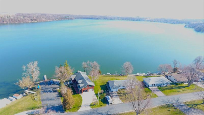 W2194 Melmar Drive Green Lake, WI 53946 by Wisconsin Special Properties $425,000