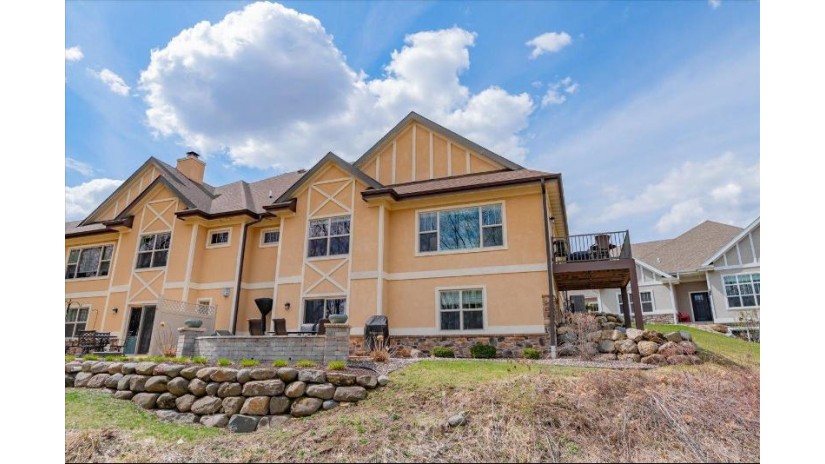 902 Castle Stone Pass Madison, WI 53593 by First Weber Inc - HomeInfo@firstweber.com $725,000