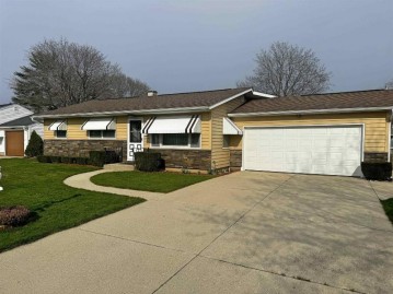 1247 Monterey Lane, Janesville, WI 53546