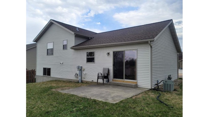 510 White Spruce Avenue Baraboo, WI 53913 by First Weber Inc - HomeInfo@firstweber.com $349,900