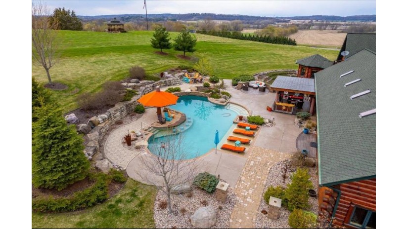 E12311 County Road W Greenfield, WI 53913 by Bunbury & Assoc, Realtors $2,999,900