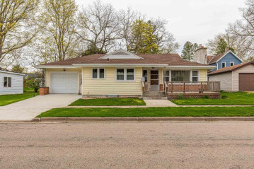 1522 21st Avenue, Monroe, WI 53566