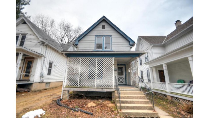 206 Buell Street Madison, WI 53704 by Re/Max Preferred - jeffolsonhomes@gmail.com $305,000