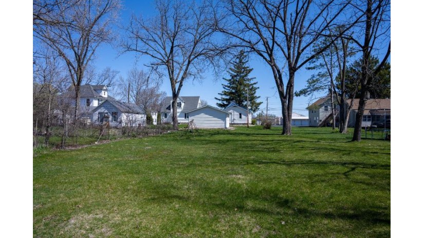 228 Maine Street Mauston, WI 53948 by Castle Rock Realty Llc - Home: 715-892-4775 $105,000