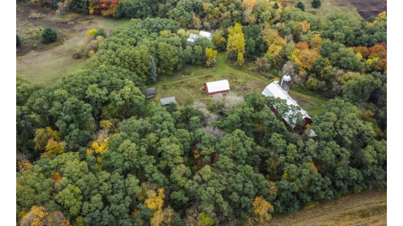 10492 County Road Mm New Hope, WI 54407 by First Weber Inc - HomeInfo@firstweber.com $3,300,000