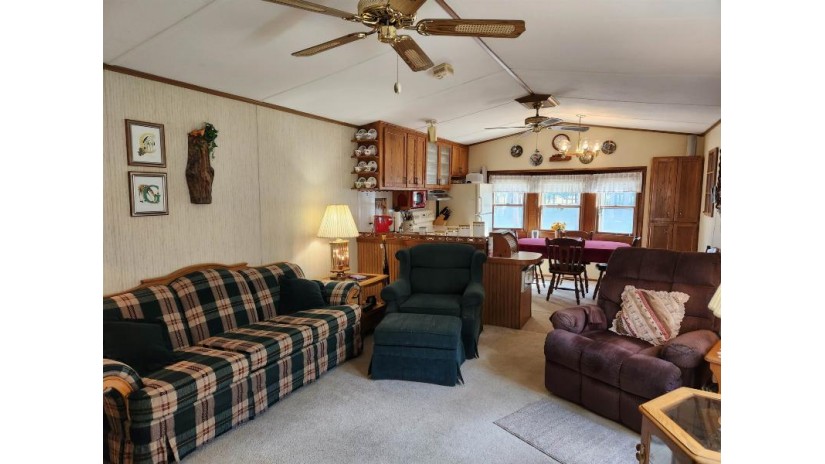 679 Beaver Avenue Colburn, WI 54943 by Coldwell Banker Belva Parr Realty - Off: 608-339-6757 $245,000