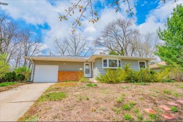 130 Richland Lane, Madison, WI 53705