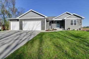 217 Maple Drive, Waterloo, WI 53594