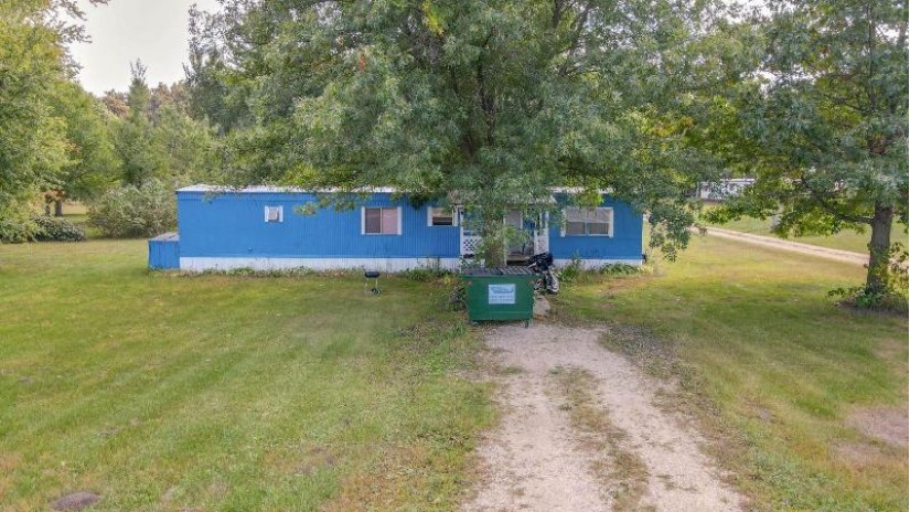 909-927 Highway 80-133 Pulaski, WI 53506 by Wilkinson Auction & Realty Co. $325,000