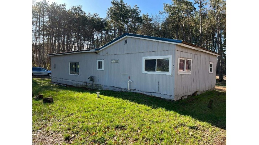909-927 Highway 80-133 Pulaski, WI 53506 by Wilkinson Auction & Realty Co. $325,000