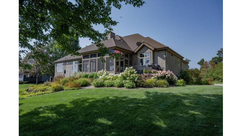 N7784 Half Moon Bay Drive Germantown, WI 53950 by Castle Rock Realty Llc - Pref: 608-547-5461 $1,900,000