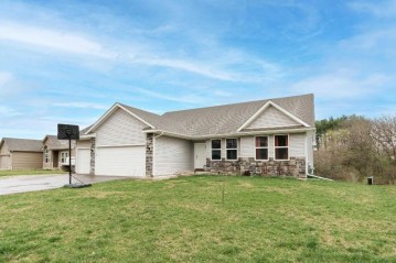 11238 N Mason Drive, Fulton, WI 53534