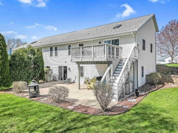 1626 Stacy Lane B, Fort Atkinson, WI 53538