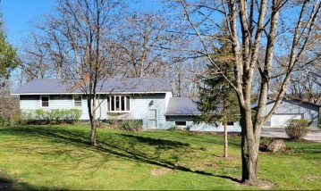 N6640 Fawn Circle, Pacific, WI 53954