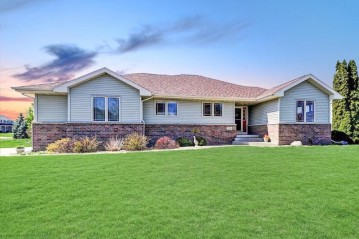 210 Ridge View Trail, Verona, WI 53593