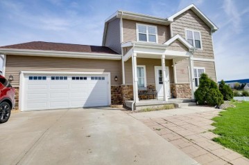 4390 Eagle Ridge Lane, Windsor, WI 53598