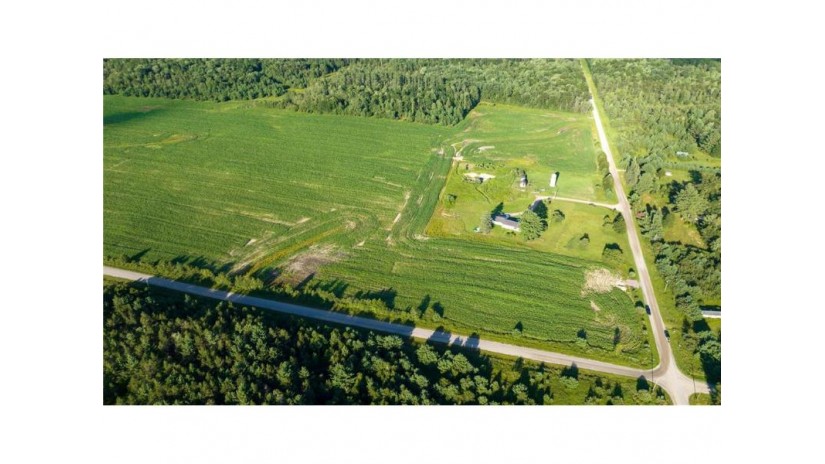 000 Poertner Road Neillsville, WI 54456 by Midwest Land Group Llc $230,000