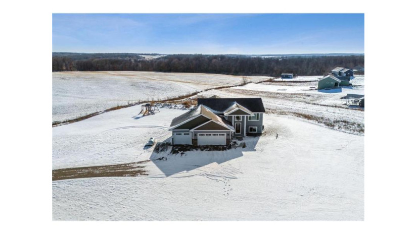 2226 84th Avenue Osceola, WI 54020 by Coldwell Banker Realty $449,900