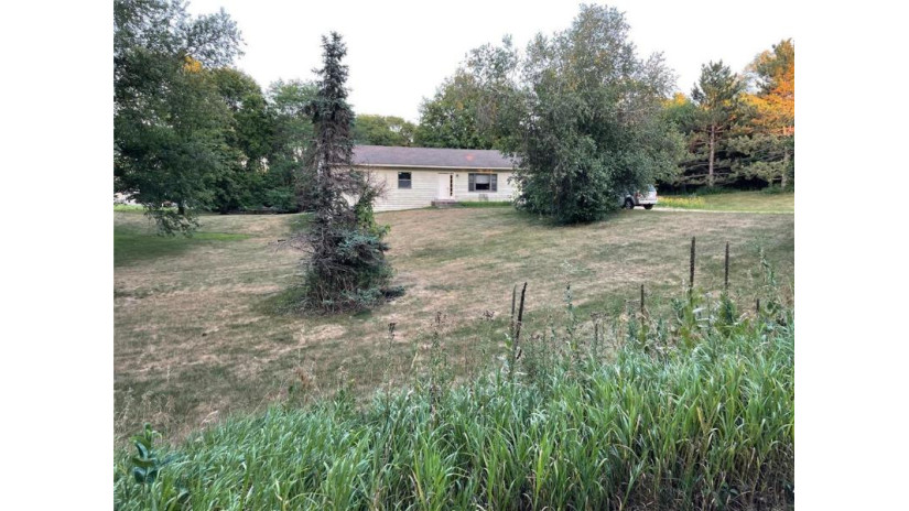 823 Northview Drive Hudson, WI 54016 by Bordertown Realty, Inc. $729,000