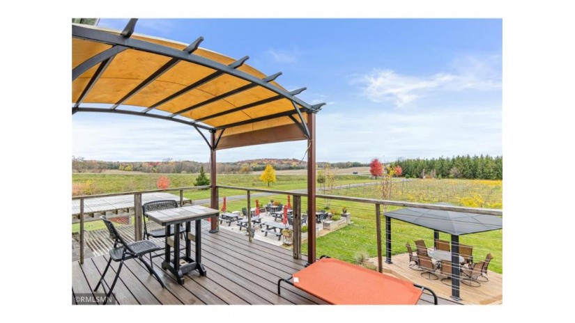 570 Coulee Trail Hudson, WI 54016 by Applegate Inc $1,200,000