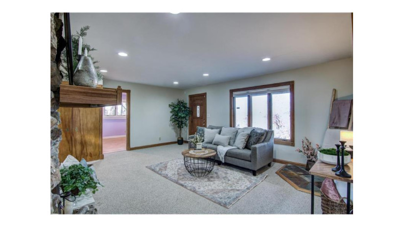 452 Park Lane Hudson, WI 54016 by Exp Realty, Llc $579,900