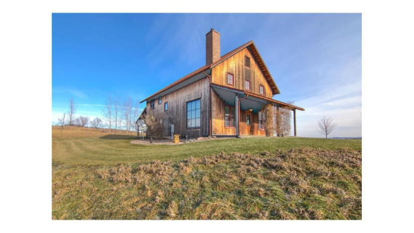 N7676 510th Street Menomonie, WI 54751 by Rassbach Realty Llc $1,095,000