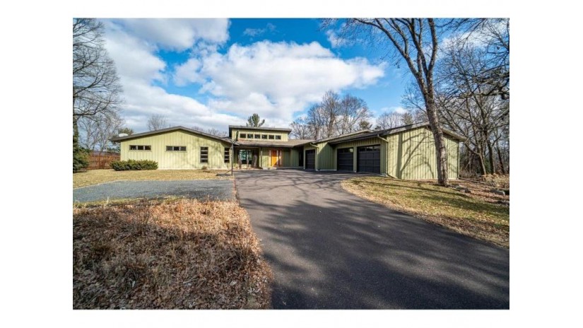 15292 93rd Avenue Chippewa Falls, WI 54729 by Woods & Water Realty Inc. $1,699,900