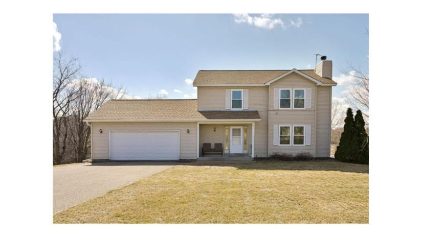 758 Oriole Lane Hudson, WI 54016 by Edina Realty, Inc. $490,000