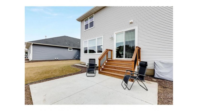 493 Kerry Way Hudson, WI 54016 by Century 21 Affiliated* $699,900