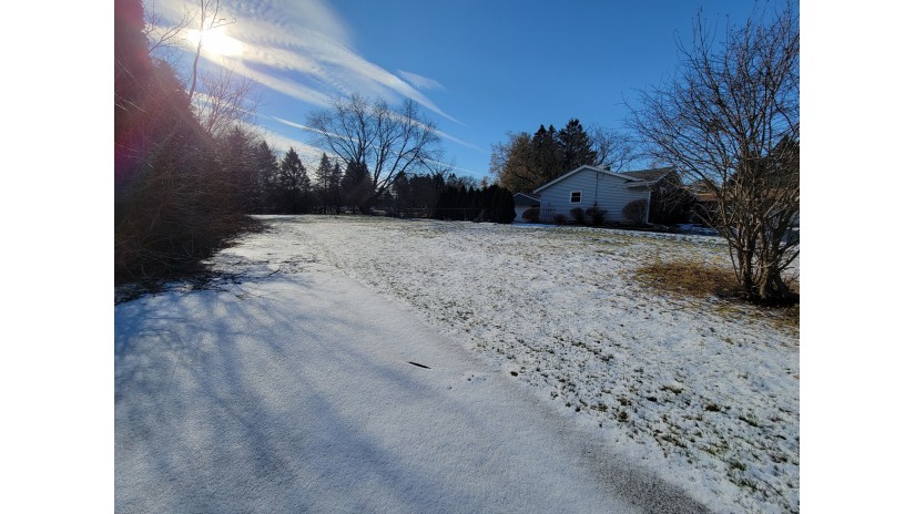 4013 W Parkland Ave Brown Deer, WI 53209 by Shorewest Realtors $44,000