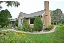 5676 N Milwaukee River Pkwy, Glendale, WI 53209 by Shorewest Realtors $300,000